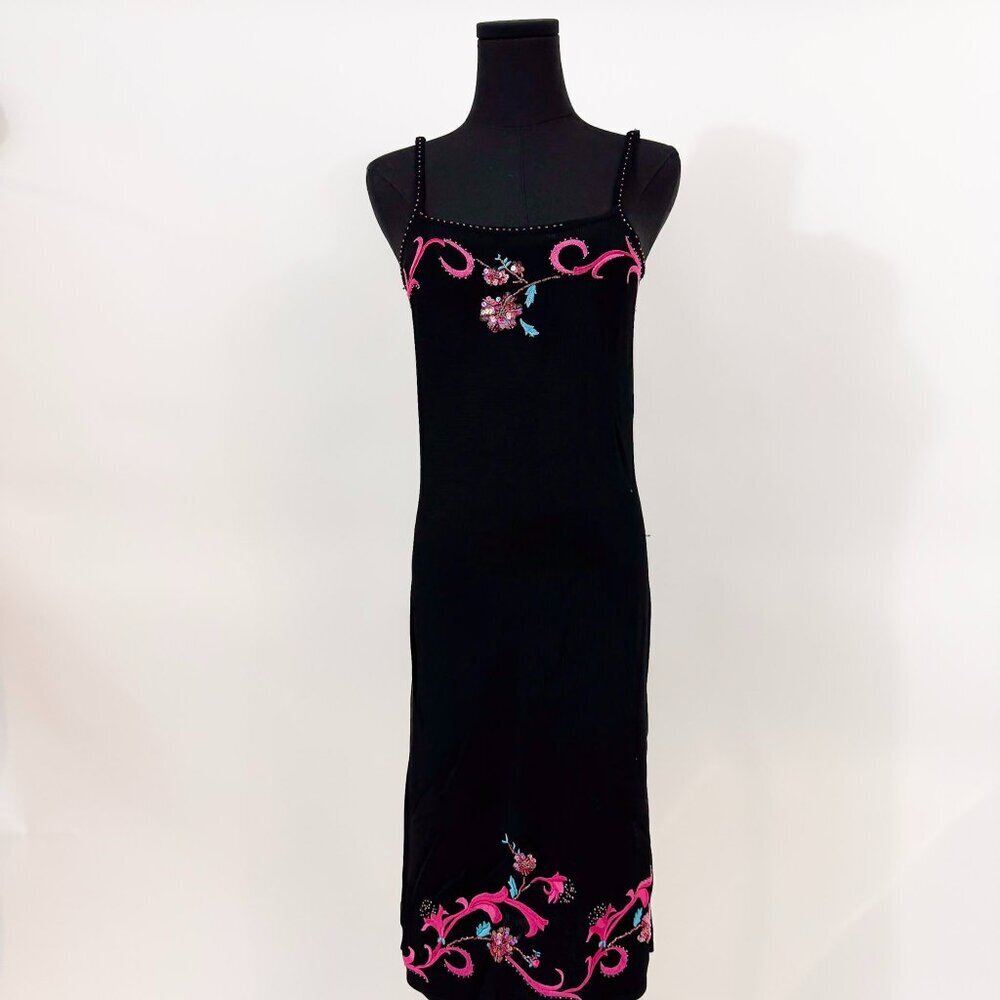 GORGEOUS VINTAGE BLACK KNIT BEADED EMBRODERIED DRESS - Picture 4 of 11